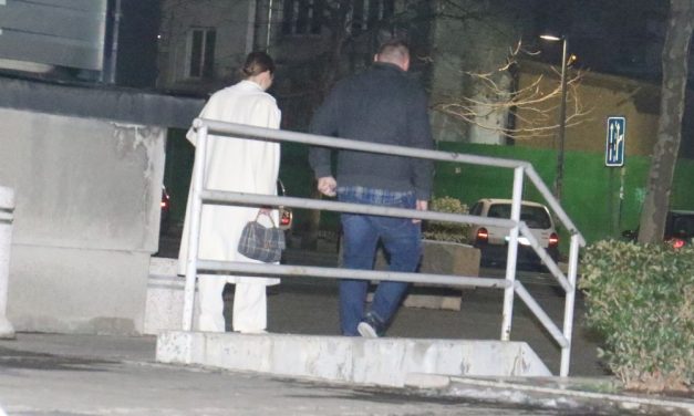 Jelena Đoković uhvaćena u izlasku sa tek razvedenim zavodnikom: Ovo nije prvi put da se zajedno provode FOTO