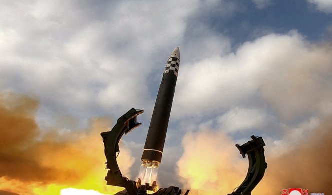 NOVE VARNICE U AZIJI, KIM NE ODSTUPA NI PEDALJ… Severna Koreja ispalila još dve balističke rakete tokom manevara SAD i Južne Koreje!