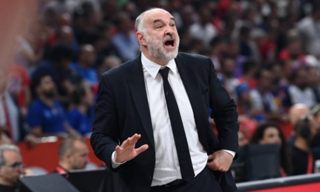TRENERSKA VRTEŠKA U EVROPI! Laso u Bajern, Paskval u Efes!