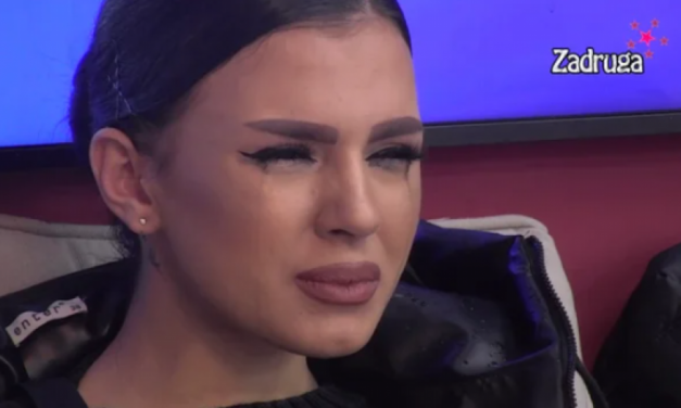 SLEDI GORKO KAJANJE! Isplivala Anitina PRIVATNA PREPISKA pre Zadruge, žestoko NAGRDILA zadrugara (FOTO)