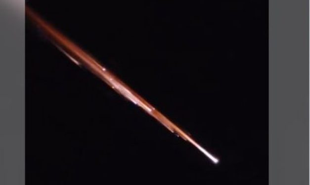 (VIDEO) ČUDNA POJAVA NA NEBU IZNAD JAPANA, KRETALO JE KAO…! Astronomska opservatorija još nema objašnjenje