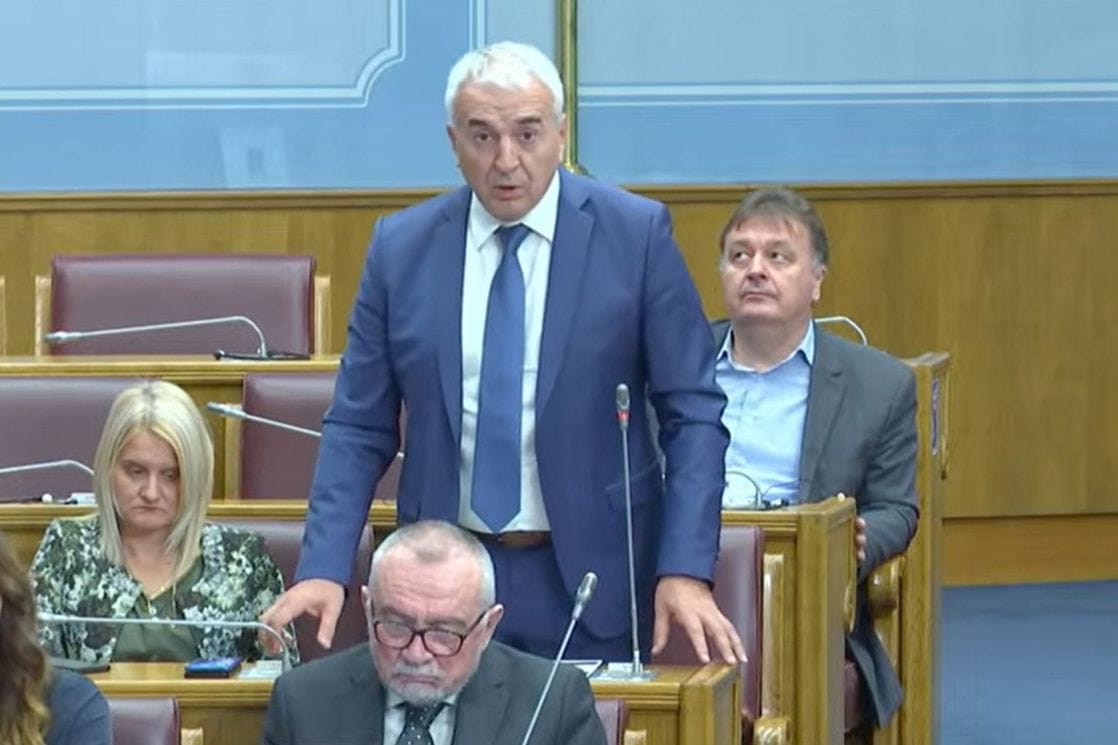 Đurović: Nažalost, Zdravku Krivokapiću je bitno bilo kakav stav imaju ambasade, a ne kako je narod glasao