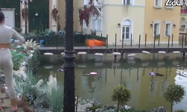 OMILJENA GARDEROBA PLUTA JEZEROM! Prava ženska SVAĐA u Beloj kući (video)
