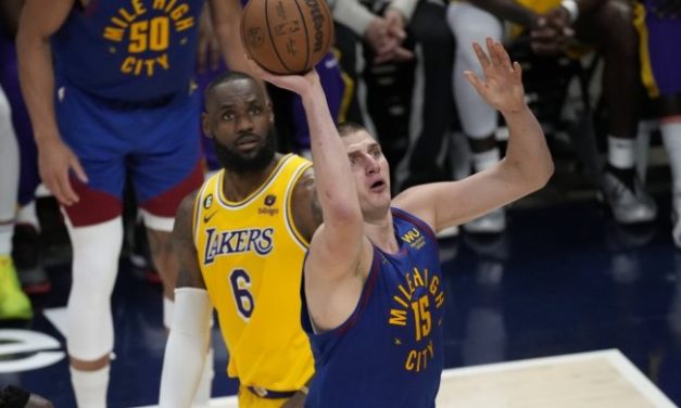 JOKIĆ LUPIO PRVU RECKU! Srbin trip-dabl učinkom pokazao DŽEJMSU KO JE KRALJ U DENVERU