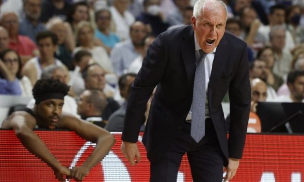 OBRADOVIĆ BESNEO NA IGRAČE! Kada sam rekao da igrate TAKO? (VIDEO)