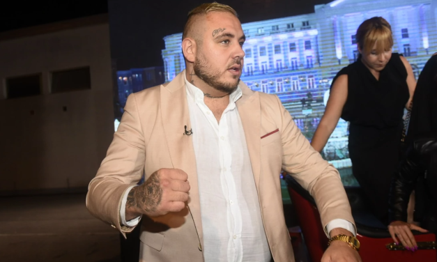 OTAC MU LUPIO „ŠAMAR REALNOSTI!“ Filip Car nije ni slutio ovakav DOČEK nakon rijalitija