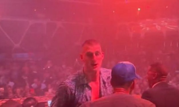 JOKIĆ U „GRADU GREHA“! Fešta se preselila u Las Vegas, SRBIN LUDUJE SA SAIGRAČIMA, PROSLAVA JOŠ TRAJE (VIDEO)