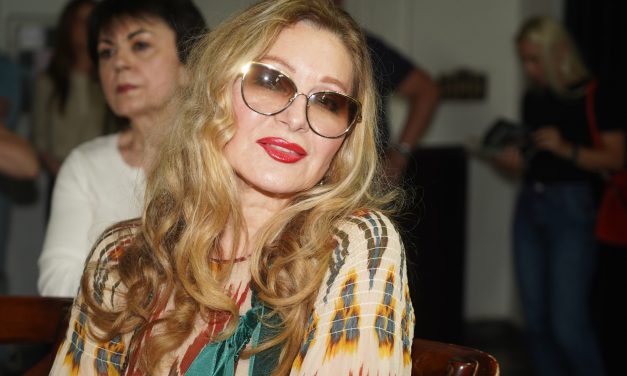 Danica Maksimović otkrila da je bolesna, ovo ju je pokosilo: Lečenje će biti iscrpno i dugo