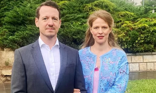 STIŽE NOVI ČLAN KRALJEVSKE PORODICE! Princeza Danica Karađorđević trudna drugi put!