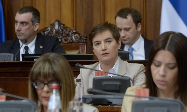Brnabić: Naivno sam poverovala Miroslavu Aleksiću da se Zlatibor Lončar poznaje sa Vladimirom Kecmanovićem, izvinjavam se građanima (VIDEO)