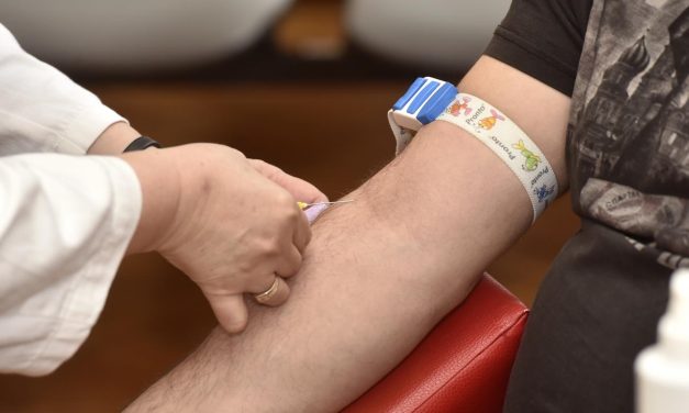TRAGEDIJA U BRITANIJI Od nelicenciranog leka za rak preminula jedna osoba, troje hospitalizovano