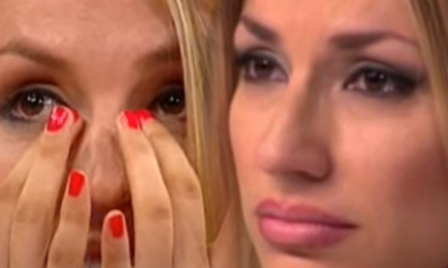 UTEHA NE POSTOJI! Rada Manojlović SLOMLJENA, objavila ČITULJU preminule drugarice (27)