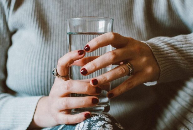 Ovo je tačno vreme kada treba popiti prvu čašu vode: Mnogi to nisu znali, a od toga vam zavisi zdravlje