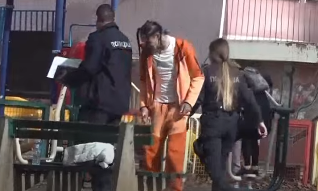 U JEKU SKANDALA isplivao šokantan snimak Frana Pujasa! BLIZAK SUSRET SA POLICIJOM!