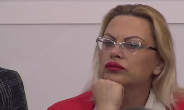 DA LI JE Marija Kulić ZAISTA NA NEUROLOGIJI? Evo dokaza o tome ko tu govori istinu!
