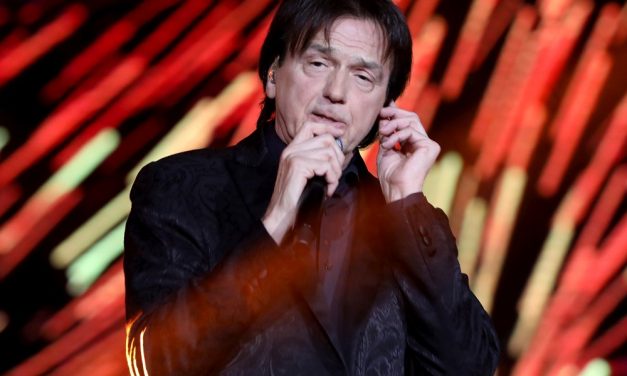 Dokazao zašto je najpoželjniji: Zdravko Čolić održao spektakularan koncert u Pulskoj Areni