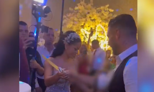Skupocenu VENČANICU je zamenila HALJINOM koja ističe atribute na koje je Darko pao, stigla i SVADBENA TORTA