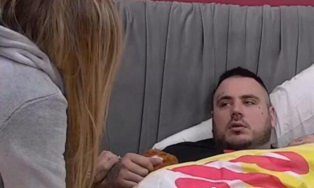 „Dejan opet bio u pravu“ Filip Car JAVNO OTKRIO detalje RASKIDA sa Aleksandrom: „Neka u miru piše knjigu“