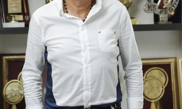 Promenio sve boje: Saša Popović DOBIO TUŽBU OD 45.000 EVRA!