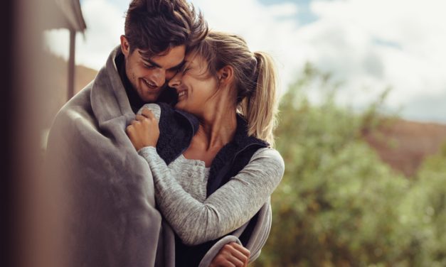 5 znakova Zodijaka koji će u novembru pronaći ljubav: Da li ste baš vi te sreće?