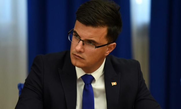 Bogdanović: Demokrate će predložiti Šaranovića za ministra…