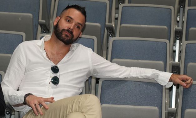 Filip ne krije emocije: Rade zajedno i ludo se vole, Prija sve zna i ćuti FOTO