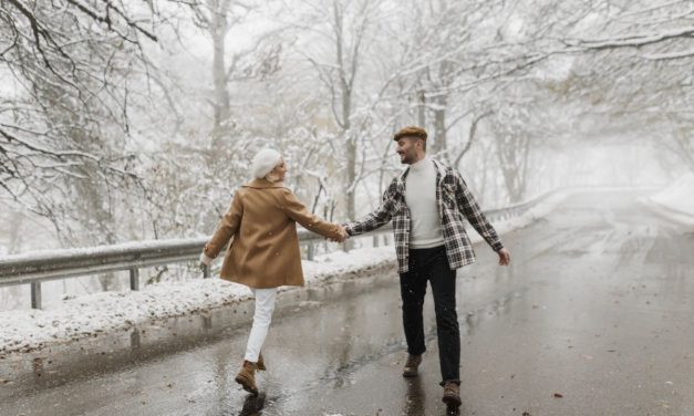Nedeljni horoskop do 04. decembra: Dobre vesti za sve znakove, period uspeha i novih ljubavi