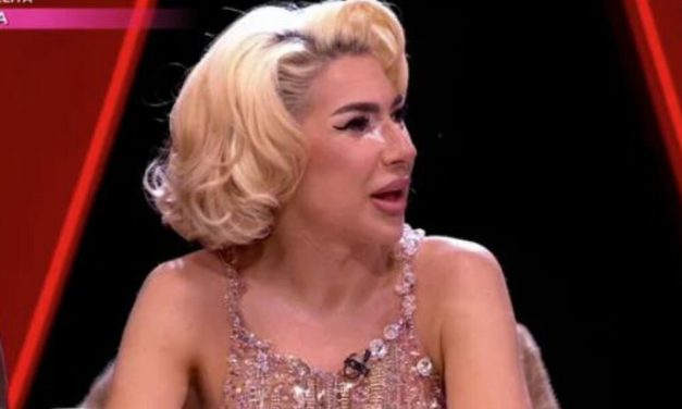 Jovana, šta ti je to na oku? Jeremićeva došla u emisiju kao sajber Merlinka! (Foto)