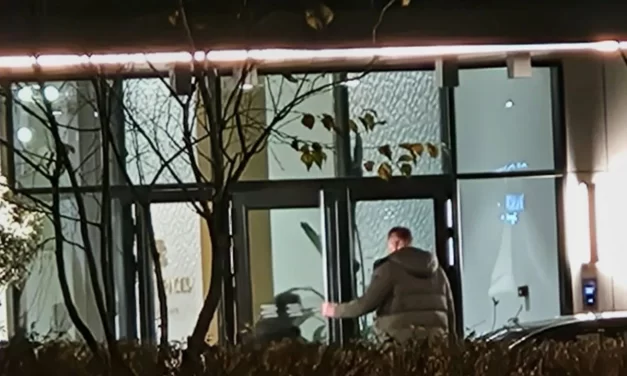 Paparaco: Janjuš se vratio u Beograd nakon sahrane Mihajla Janjuševića u Prijepolju!