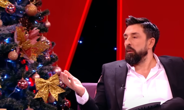DRAMA IZA KULISA! Na Pinku tokom emisije se ZAPALILA jelka, gošča odmah Ognjenu skrnula pažjnju