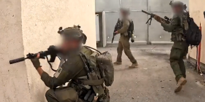 Izraelci otišli korak dalje! Žestok napad na jugu Pojasa Gaze, stižu strašni snimci! (VIDEO)