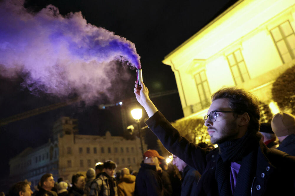Skup u Budimpešti: Traže ostavku predsjednice zbog pomilovanja u…