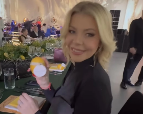 Ćerka poznatog biznismena proslavila JUBILARNI: Niko ne skida pogled sa luksuznih detalja, a evo i šta je goste dočekalo na ulazu