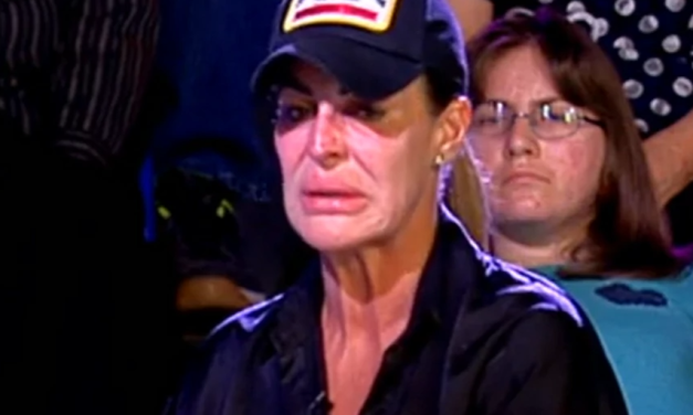 Milena Kačavenda HITNO izvedena iz Elite: “MAJKA MI JE U KOMI, pozdravila sam se sa njom“