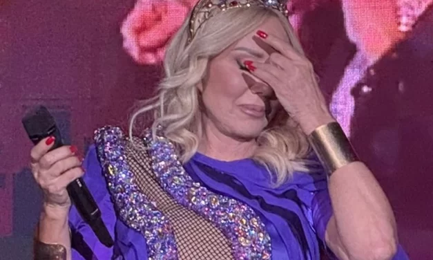 Lepa Brena grcala u suzama na koncertu: Evo svih detalja!