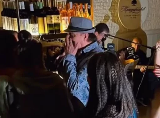 „Šteta, otišla je drugom…“ Haris Džinović nakon suza u kafani iznenadio onim što je poručio! (Video)